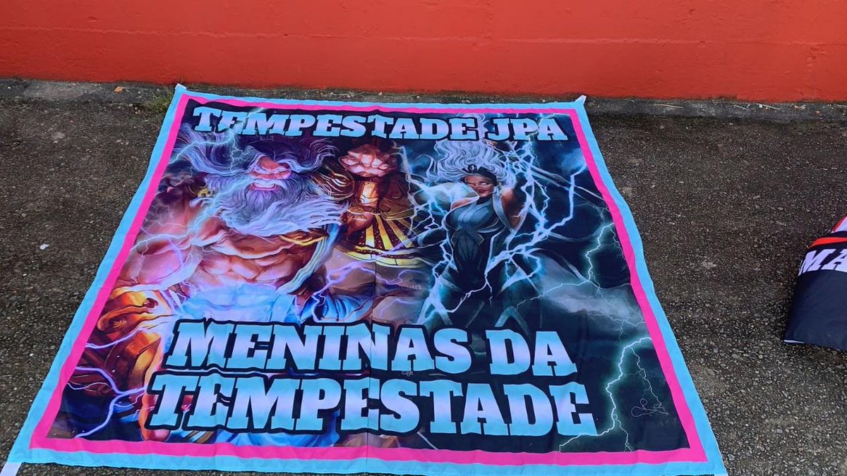 Nova Bandeira da turma🤪💣