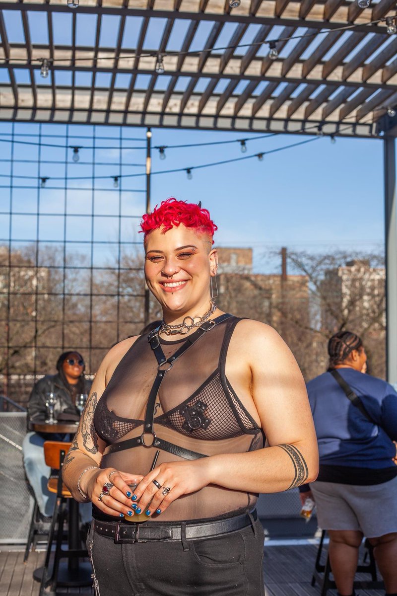 NatQueenColee's tweet photo. Despite yeeting myself off social media a few years ago, I just wanted to share a few pics of how I’ve been moving through the world lately: ✨💅🏼 hot &amp; gay💅🏼✨ (they/them) 

Now, back into hiding🫣 https://t.co/tWfodZYu7I