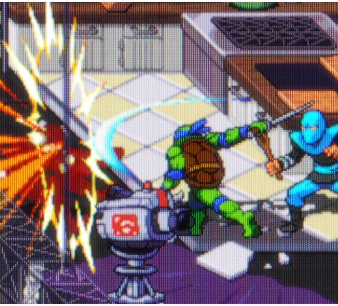 ArcadeParadox's tweet image. Have you tried #ShreddersRevenge with a CRT filter? It's radical #crtroyal @MattMcMuscles @CRTpixels