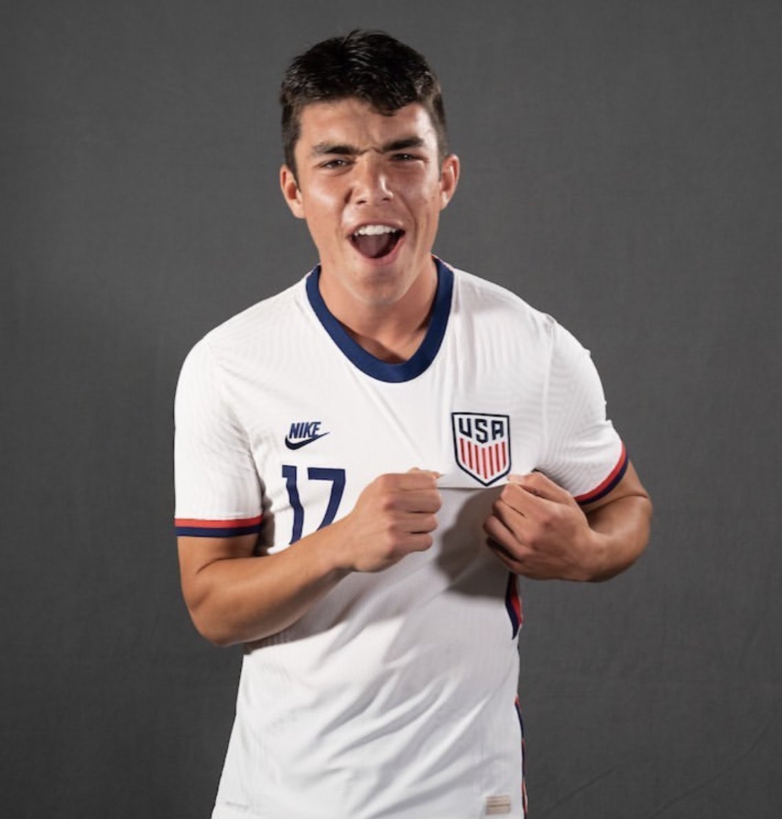 SJEarthquakes's tweet photo. For club &amp; country. 🇺🇸 https://t.co/M7RdDQbqwE