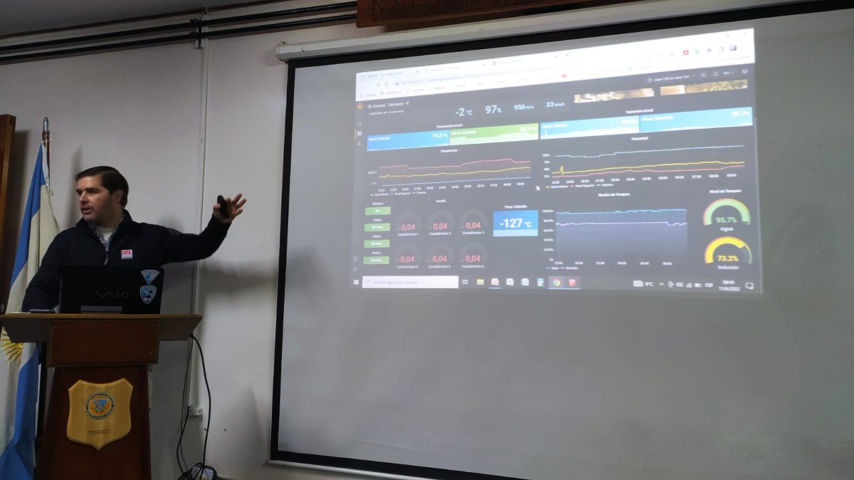 JABirgi's tweet photo. Curso de operador de sistema #MAPHI. Base Antártica Conjunta Marambio. https://t.co/6FWjMf23Y8 https://t.co/4nQtCuEUua