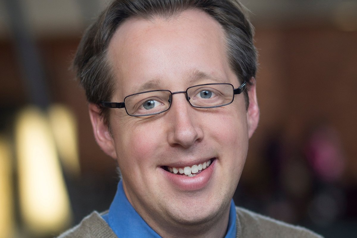 BethelU's tweet photo. Sam Mulberry is co-director of Bethel's Academic Enrichment &amp; Support Center. Read this Q &amp; A to learn his top suggestions for students who want to develop the academic superpowers to help them succeed in college:
https://t.co/qioHHF7N2S https://t.co/X1FykOoZyd