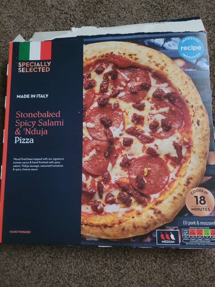 Alan_Staton's tweet photo. Really @AldiUK 2 out of 3 chilli hot rating more like 5 out of 5 ridiculously #HOT pizza went straight in the bin after I had a pint of milk, who does the rating for your product, they probably ate too many and become immune to the intense heat. https://t.co/hX3qptDXwH