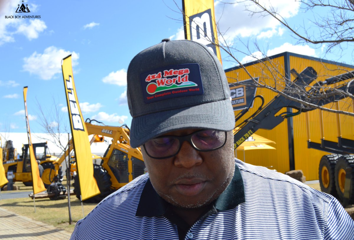 BlkBoyAdventure's tweet photo. Every exploration and every journey starts somewhere. Black Boy Adventures is proud to be able to explore the @4Megaworld for our off road and,expeditions, while also being able to add stylish accessories to get the complete package. 
#kommaakndraai
@tyresandmoresa 
@4Megaworld https://t.co/uHLehhrNhO