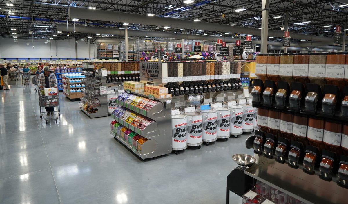 WinCoFoods's tweet photo. Did you hear the news? We opened our 137th employee-owned store on 6/13/22! Our #Sparks, Nevada store is located at 1616 Dakota Hills Dr. (near the corner of Pyramid Way &amp; Dakota Hills Dr.) and open 24-hours! 🛒 https://t.co/Iq6UMkVRWO