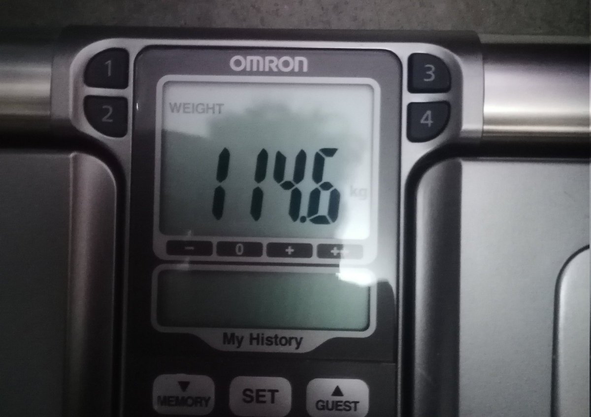 Zamael1986's tweet photo. Es un logro personal haber logrado bajar de 115, la siguiente neta es 110 🐖 https://t.co/7TXNHE9udH