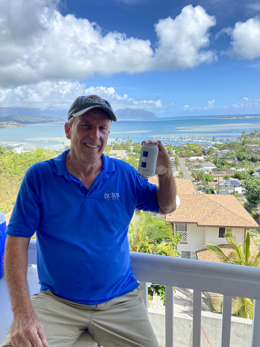 snides78's tweet photo. @TroyAikman Bill Chandler is enjoying Eight Beer in Hawaii!! #aloha #eightbeer #prowbowlmemories https://t.co/PQQCtp2VUI