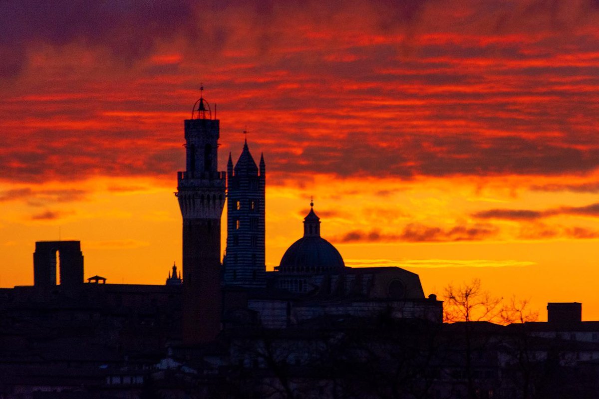 旅先で出会える一期一会の景色は、一緒の宝物💎 @italia @Terredisiena @VisitTuscany Thanks to 😘📸 https://t.co/DK8Zy6cHb0