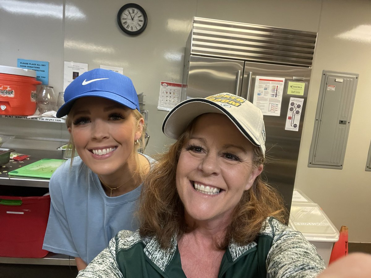 Chelly Boutott tweet media