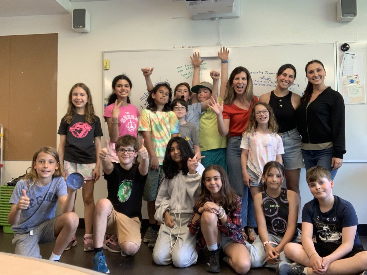 MrsLaschowski's tweet image. School’s out for the summer! #yorklearns @theyorkschool