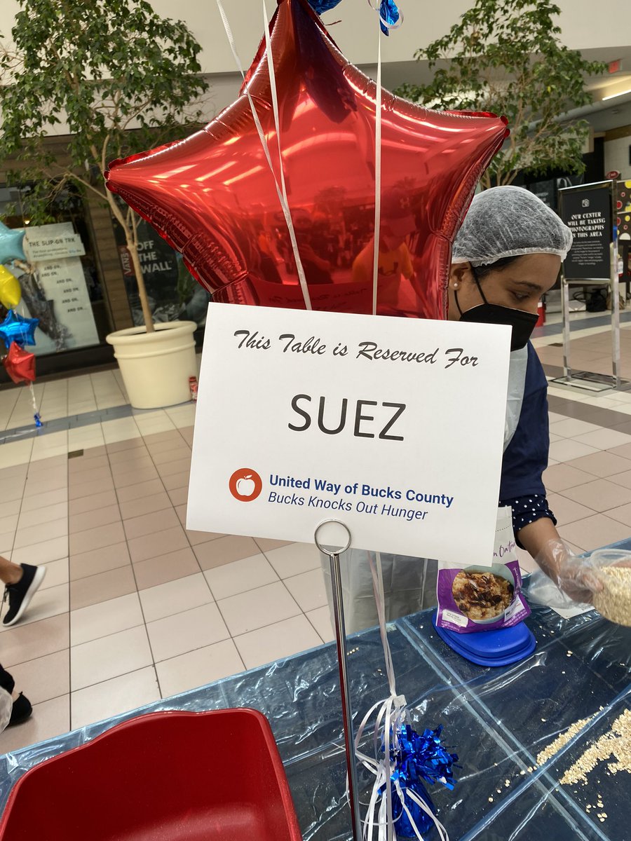 kjohnsonsusko's tweet photo. @suezWATERTECH Trevose Horizon employees had an amazing time partnering with @UWBucks knocking out hunger. Great event! Important work! https://t.co/zZcwcduBkj