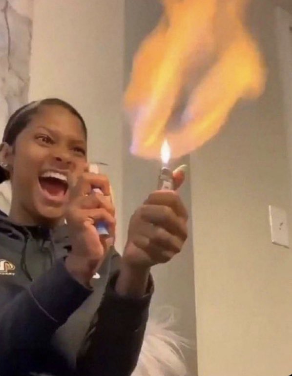 jasmine7h1's tweet photo. that was good #LoveIsland give us more drama https://t.co/N6IGFn1WWt