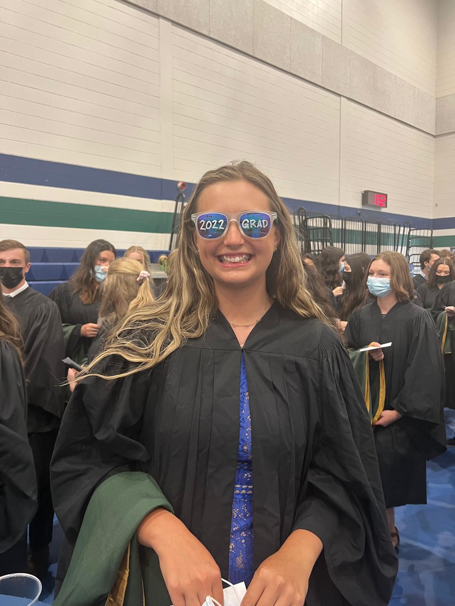 NipissingU's tweet photo. That's A Wrap On Convocation Week!🎓
Congrats once again to the 2022, 2021 and 2020 graduates.
#NUConvocation

@NUSUtalks 
@NipissingAlumni 
@nulakers https://t.co/DsLOHkCBeN