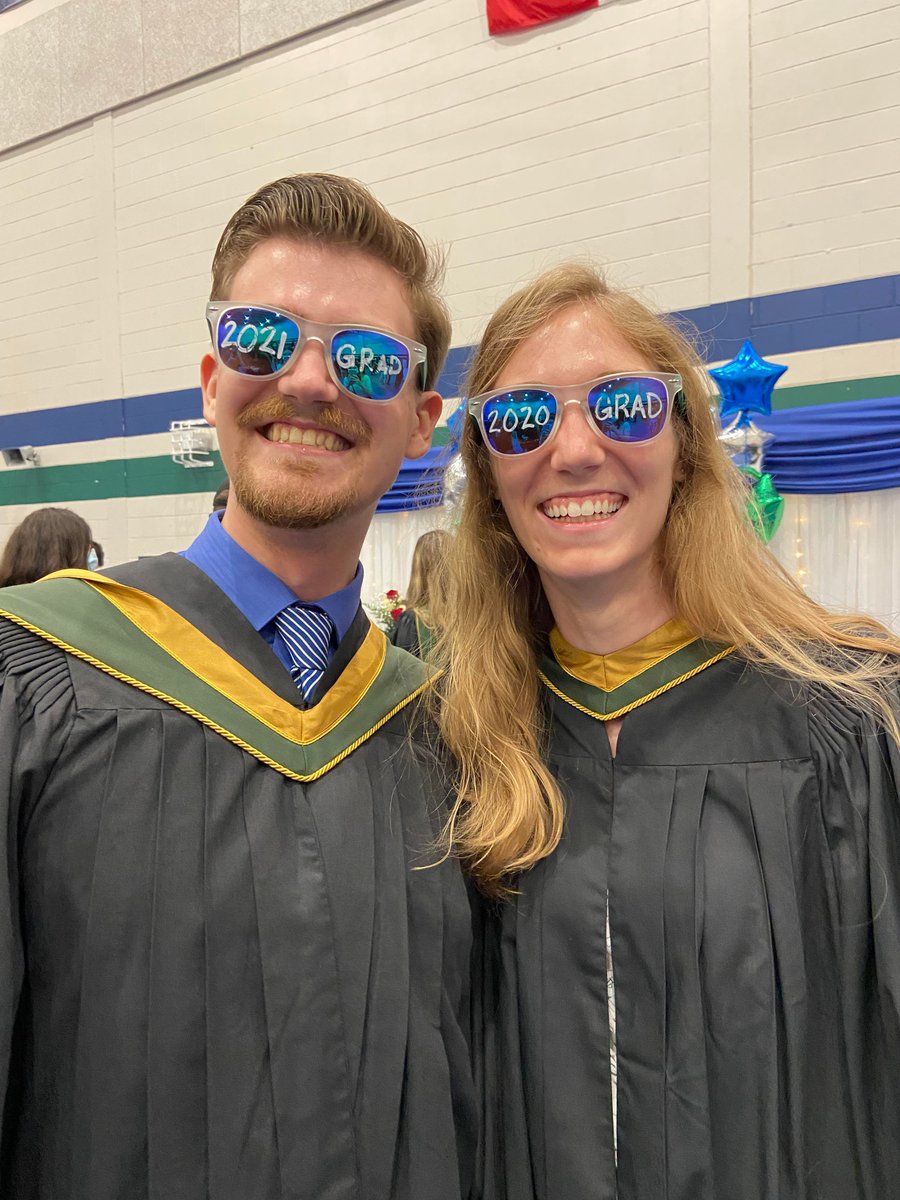 NipissingU's tweet photo. That's A Wrap On Convocation Week!🎓
Congrats once again to the 2022, 2021 and 2020 graduates.
#NUConvocation

@NUSUtalks 
@NipissingAlumni 
@nulakers https://t.co/DsLOHkCBeN