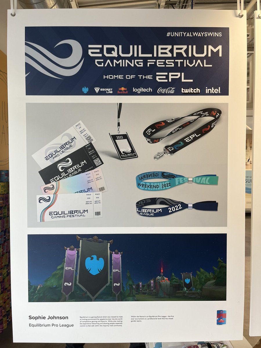 SophieLDesigns's tweet photo. 2022 degree show ~ opening night last night was a success! And Iโm so proud of this project
#esports #esportsbranding #University #FMP #FinalMajorProject #degreeshow @NorthumbriaUni https://t.co/cF0Qk9Jx0j