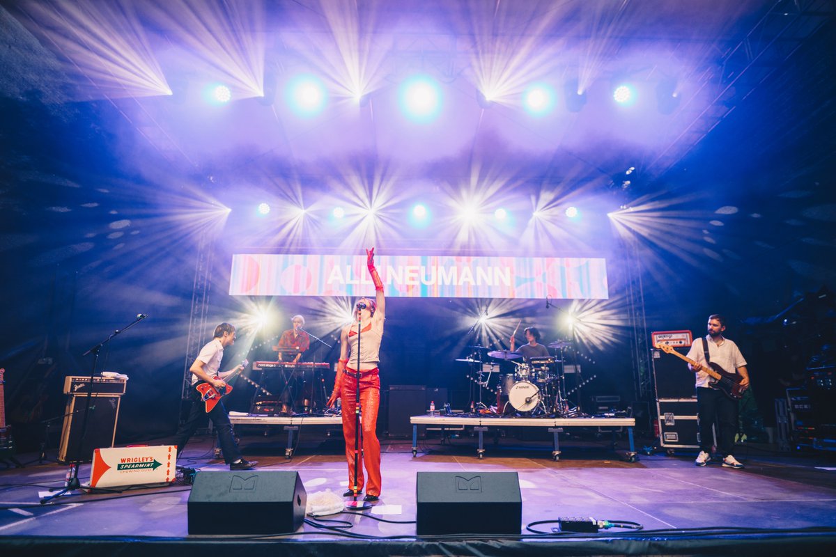 kosmoschemnitz tweet media