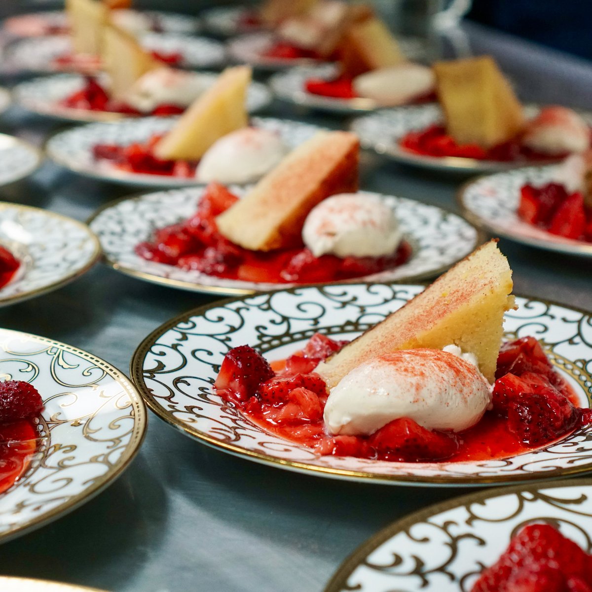 Tasting Collective (@tastingteam) on Twitter photo Taken at our FIRST Vegas Event earlier this week with Valencian Gold! Huge thanks to <a href="/chefjeffweiss/">Jeffrey Weiss</a> for putting on an incredible show. The bar is set very high! 🙏 🙌 👏
Here's Course #5: Wood-Roasted Strawberry Shortcake with buttermilk poundcake and whipped goat's milk crema. Taken at our FIRST Vegas Event earlier this week with Valencian Gold! Huge thanks to <a href="/chefjeffweiss/">Jeffrey Weiss</a> for putting on an incredible show. The bar is set very high! 🙏 🙌 👏
Here's Course #5: Wood-Roasted Strawberry Shortcake with buttermilk poundcake and whipped goat's milk crema.