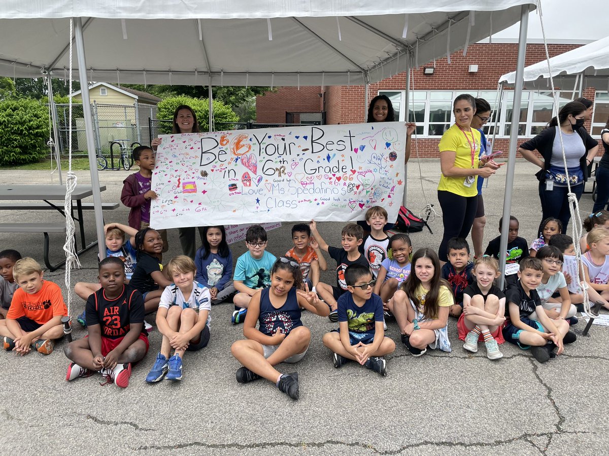 KSpedafino's tweet photo. Our Fifth graders had a great send off at our ‘Reflection’ Pep Rally this morning! We are so proud! Thank you @jillian_nahoum for being my Pep Rally partner! #rwrocks @Ridgeway_WP @principalJes @wplainsschools https://t.co/ifaRJi3x18