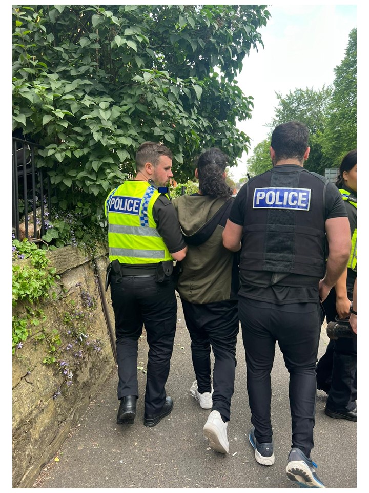 GMPCityCentre's tweet photo. #OpValiant robbery team this morning arrested a 19yr old male for robbery after he was identified via tattoos on his hands! After a long day he's now been charged robbery and possession of a bladed article. He will appear in court in the AM https://t.co/4NucPDJUnl
