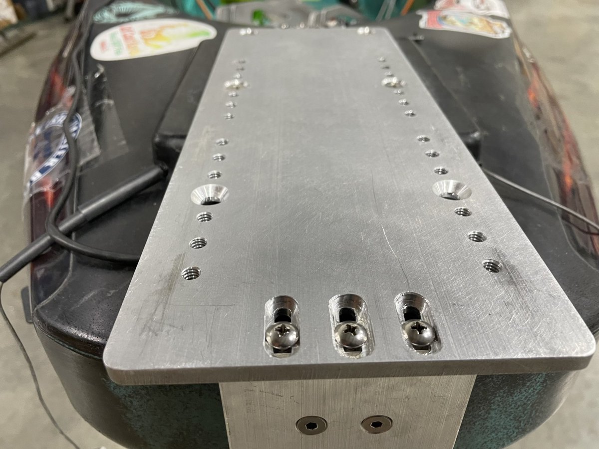 DukeWeskamp's tweet image. Adjustable stern mount for the Old Town Big Water PDL. We’ve got the first unit out testing with Chuck Earl. This product should be available this fall. Adjust your Torquedo or Newport to perfection. #kayakbassfishing  #ketch #Ketchproducts #americanmade #torquedo #motorizedkayak