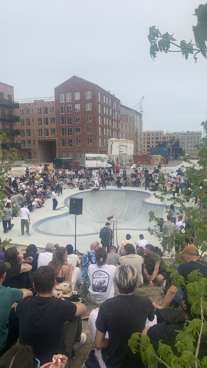 stockx's tweet photo. Day 3 of #CPHOpen is lookin like a movie 🛹 https://t.co/ce0Fmrx6Sp