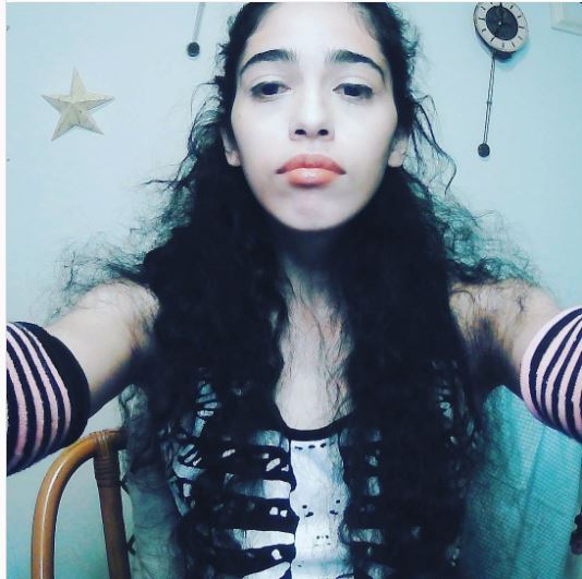 ohsopensive's tweet photo. Streaming Reactions &amp; Commentary 4:45pm, ask me for a #tarot reading plz. #justchatting #twitchaffiliate https://t.co/qf1fqaaklC