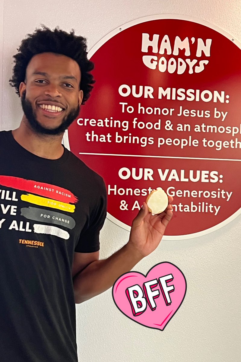 Have you met my new BFF? He likes the strawberry cookies, but we’re still cool.  #VFL #basketballvols #hewontforgetthelemoncookies