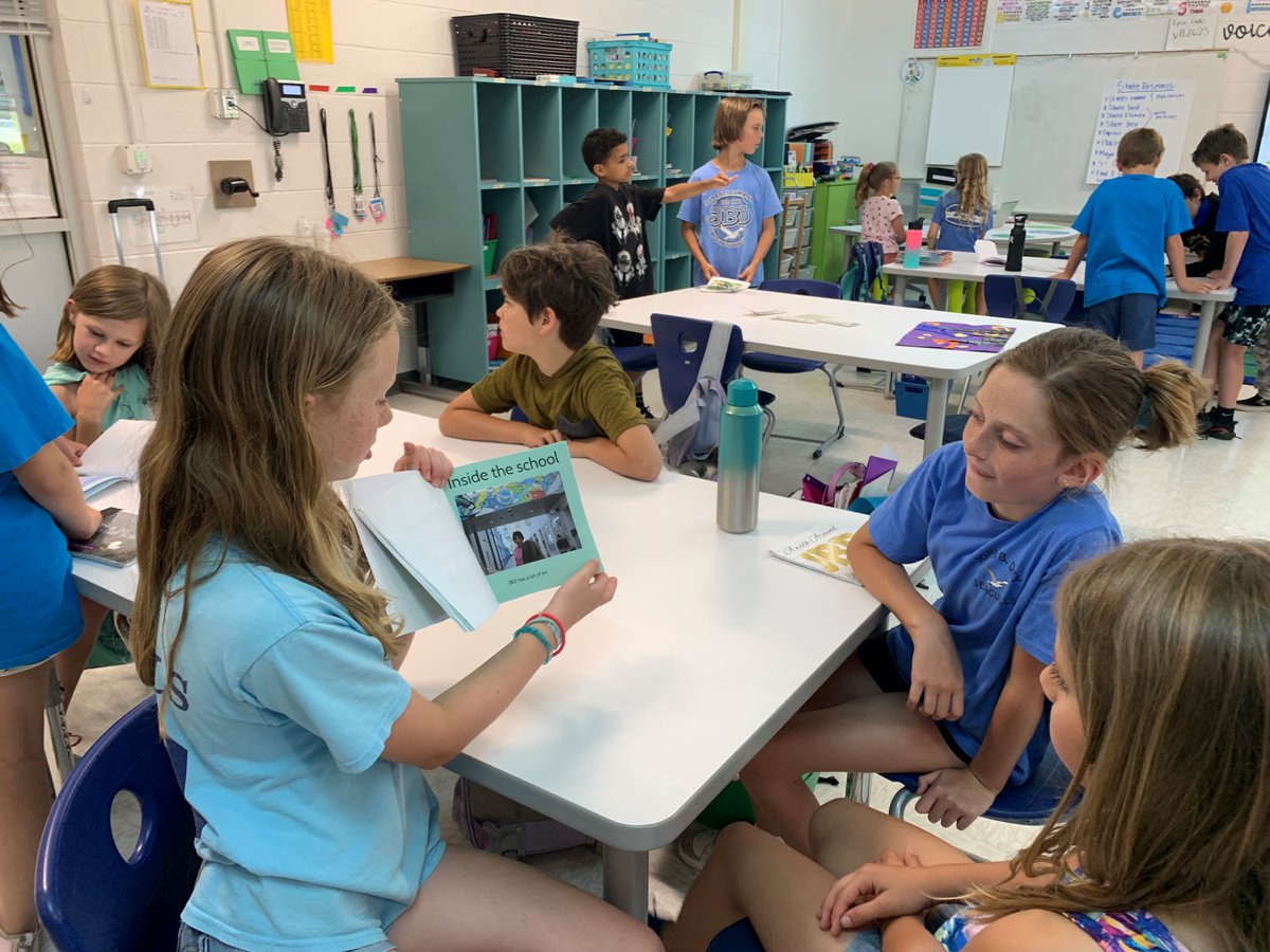 Rebecca Tilhou tweet media