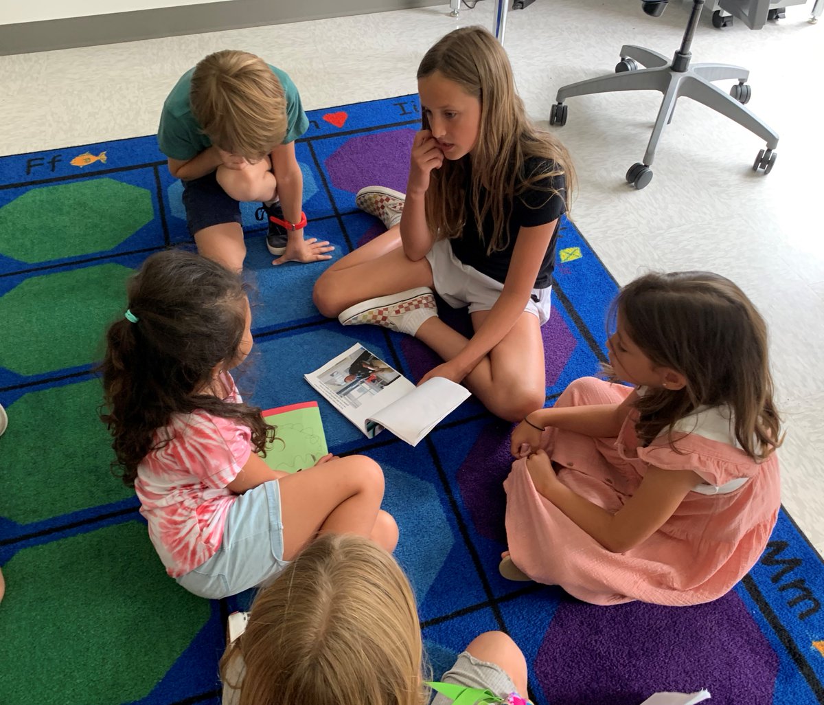 Rebecca Tilhou tweet media