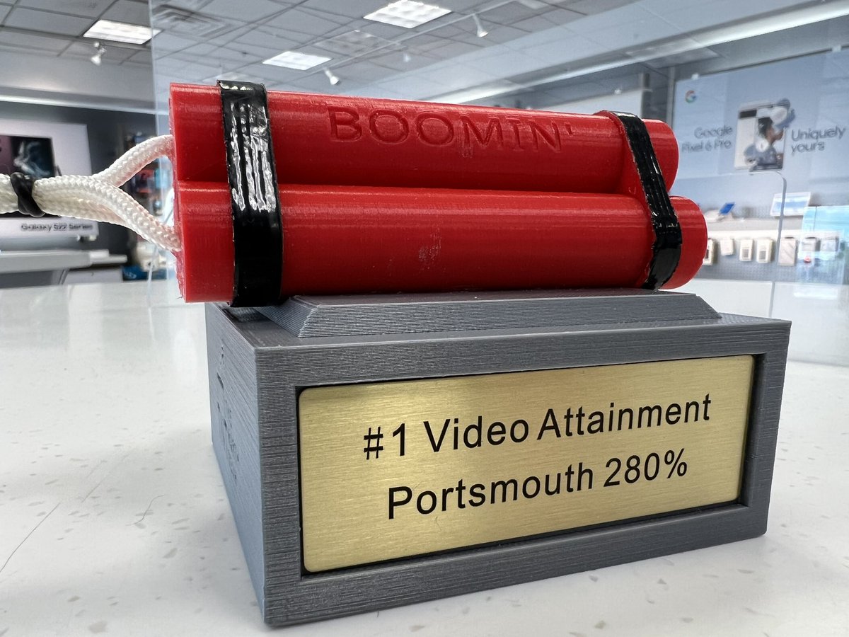 El_MIKE_G's tweet photo. Special delivery for @JamesCrowderNE on behalf of 🧨TNT!!! Can you see that they are #Boomin in Video production with 280% attainment. Epic 1st store visit, there’s more to come from our team. https://t.co/16tCTslZaT