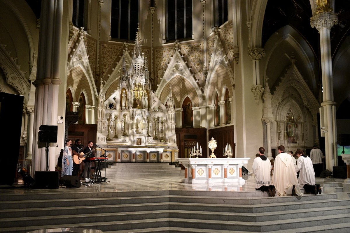 evangelizeboston tweet media