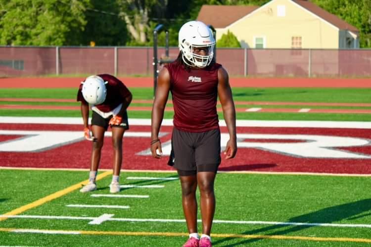 Dogs Gotta Eat #DoughertyTheMove <a href="/DoughertyHigh/">Dougherty High Football</a>