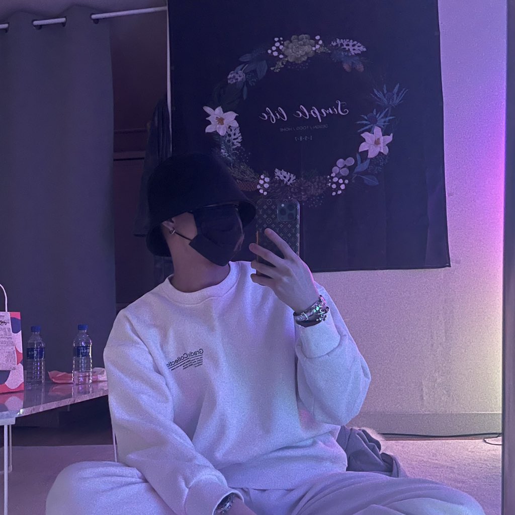 #섹트 맘눌러줘요...왜 내껏만 안눌러줘 ㅠㅠ