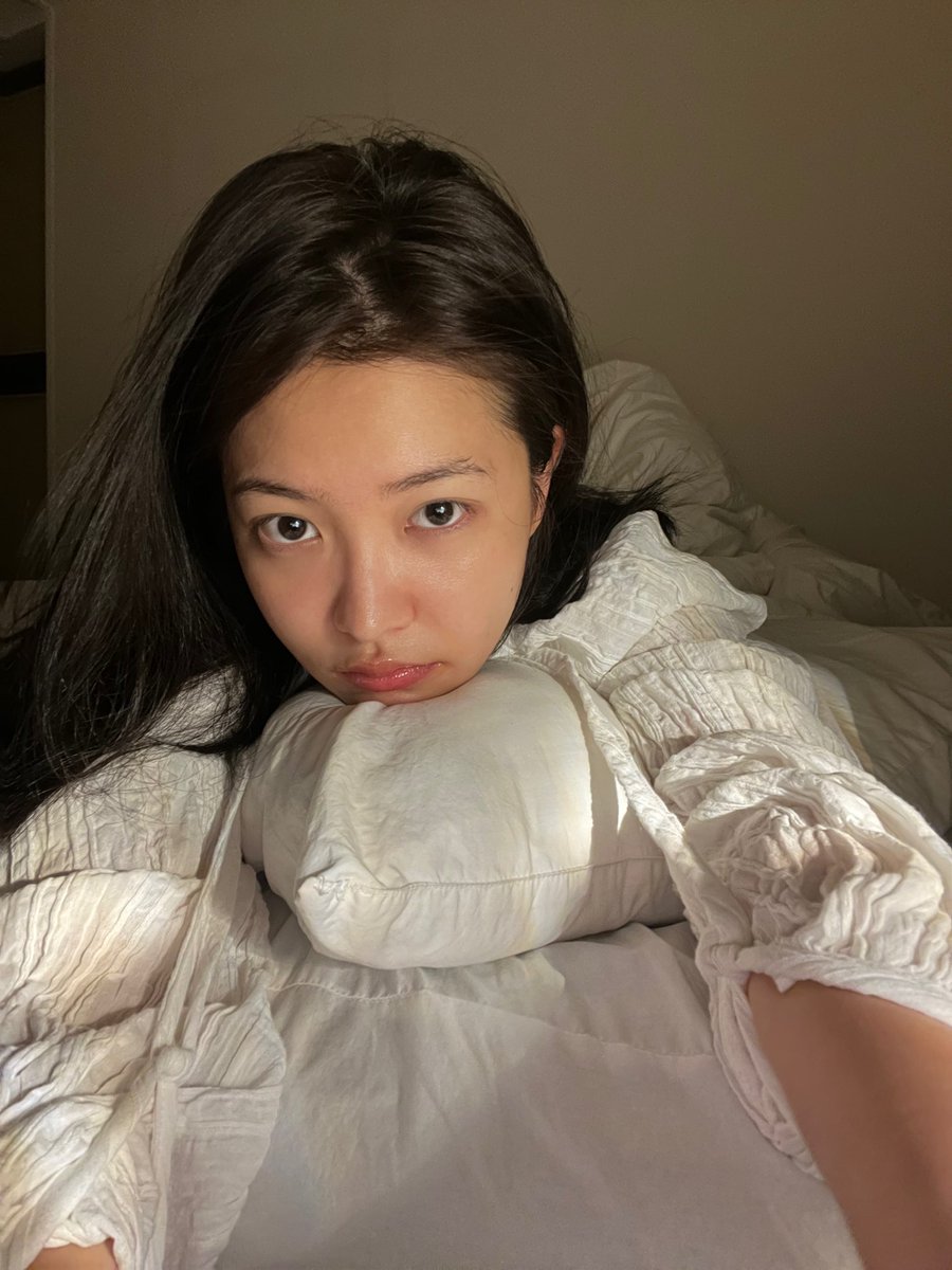 mrlbdyc's tweet photo. #goodnight #selfie #akolangto https://t.co/f1IJYT044p
