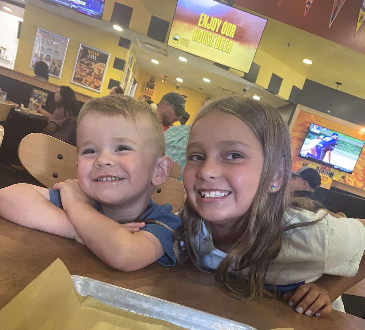 madison_overton's tweet photo. He loves his Aunt Gabbi so much 💕🥹 https://t.co/niWDf0dx4t
