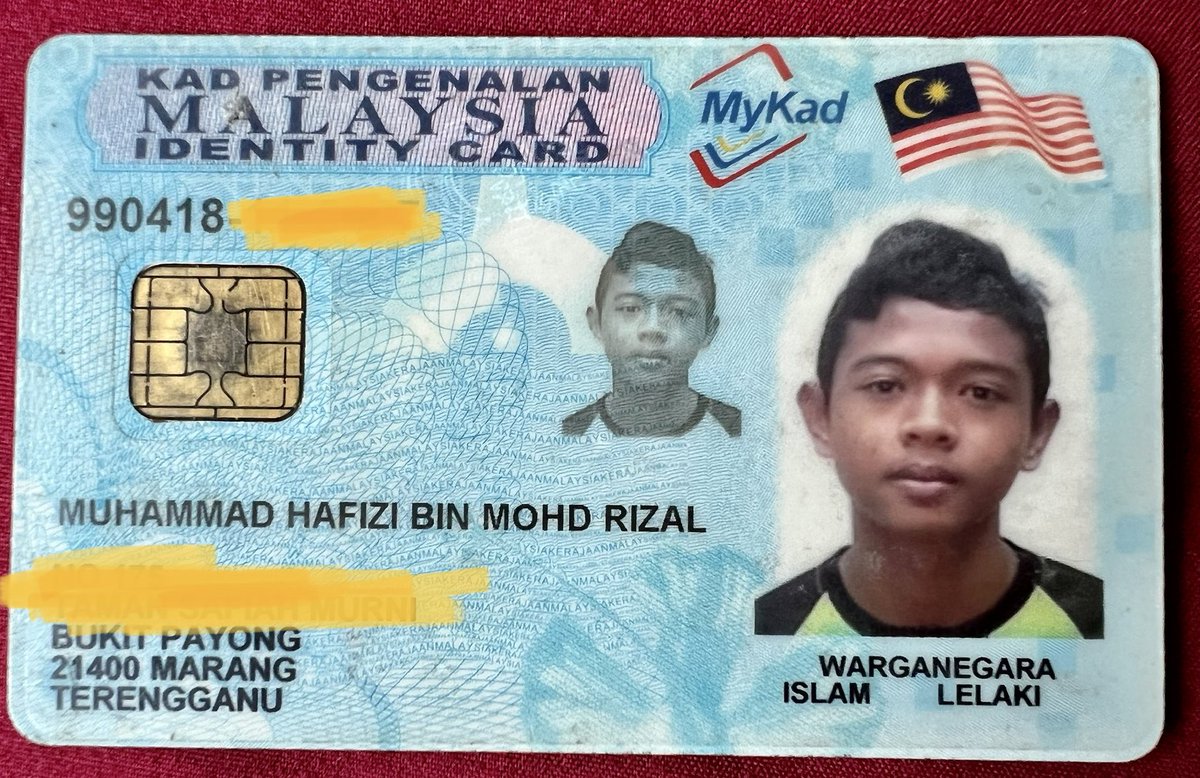 muz_azzam's tweet photo. IC HILANG !

Siapa kenai brother ni, boleh suruh mesej aku, sbb aku jumpe IC dia masa jogging pagi tadi area Tasik Seksyen 7 Shah Alam.

Pedih mat kalau p JPN mk buat IC baru kalau hilang! Last year RM300 aku kene bayau 🥲

@twtshah_alam @twtjogging https://t.co/IbiN7t2YJy
