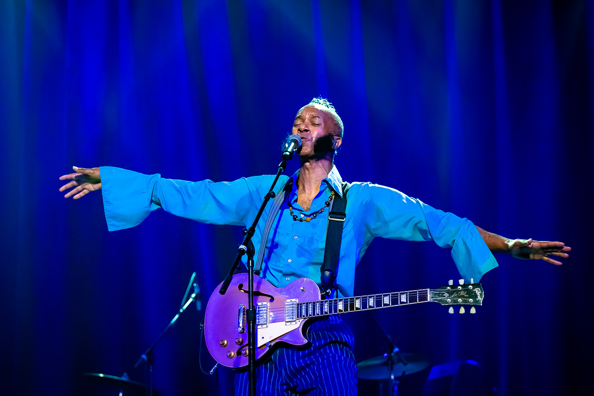 phototino's tweet photo. Fantastic Negrito at the Neptune on June 15, 2022. #whitejesusblackproblems @MusicNegrito https://t.co/m36DMyrq01
