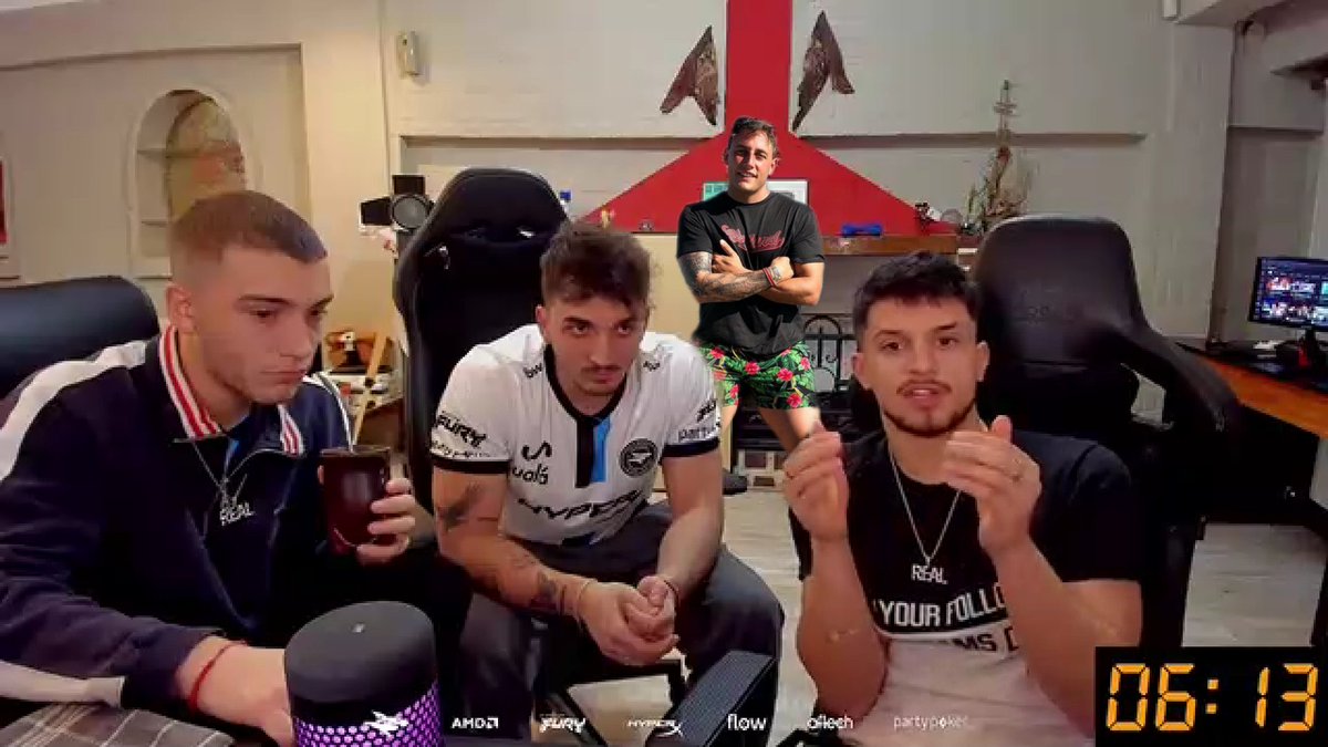 Aca en el stream de @ZURJUANN 
Por si no me vieron