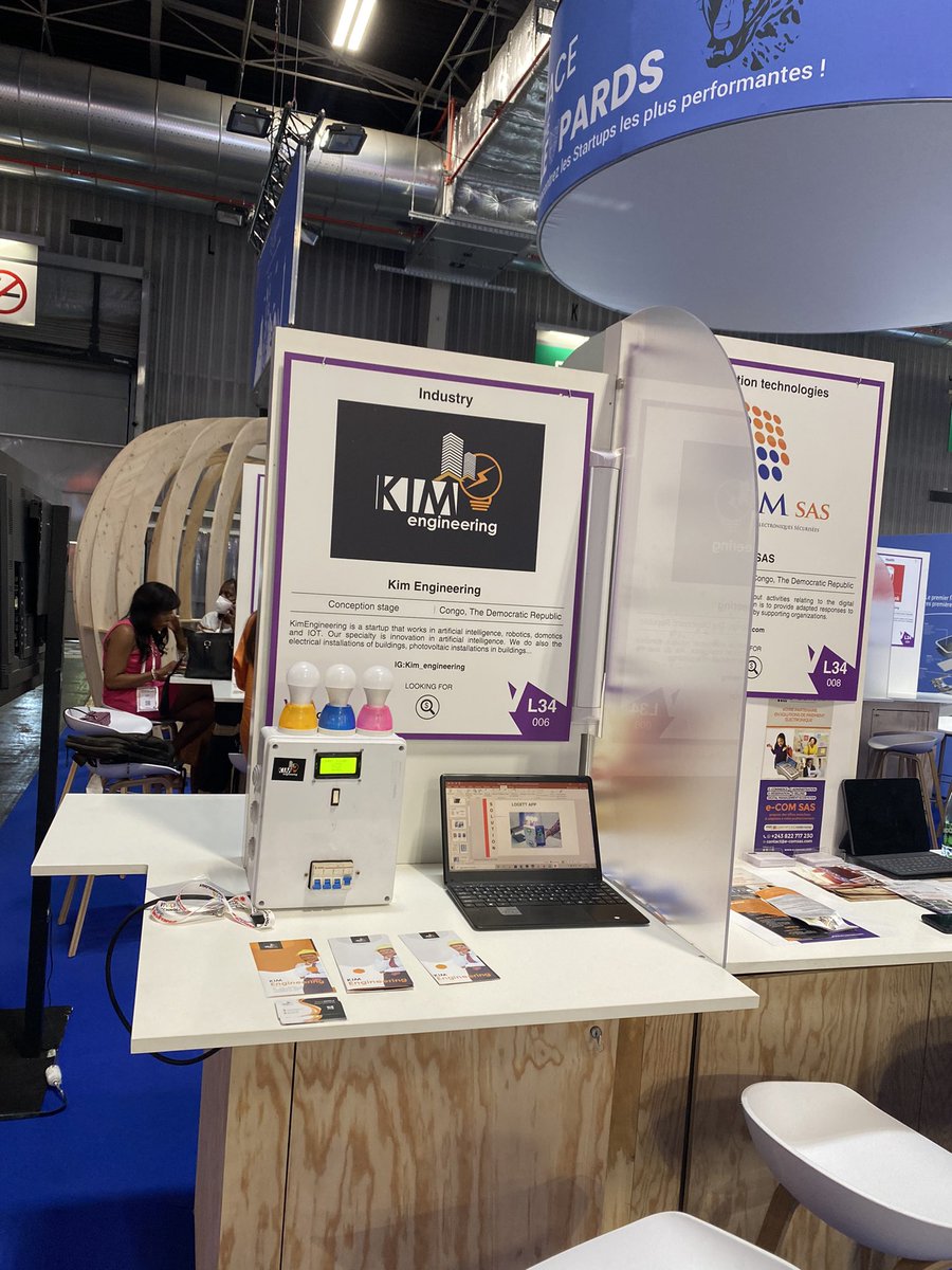 makilaprisca1's tweet photo. Sélectionnée par le ministère du numérique pour participer au grand salon de la nouvelle technologie Vivatech, Kim_engineering avec son projet logette Intelligente, est présente à Paris et représente valablement la RDC @numeriquecd  @VivaTech https://t.co/uoL43pwklw