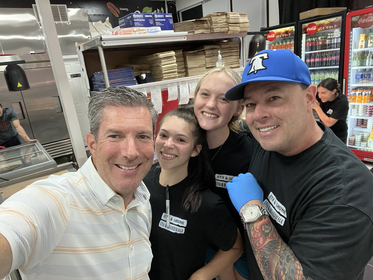 Best Counter Girls in North Wildwood!! 
The guy on the grill isn’t too bad either!! 
Country Festival Cheesesteaks. 
<a href="/steakemup/">steakemup</a>
