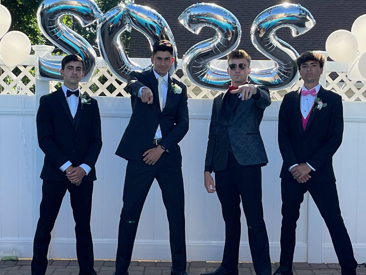 The last ride of the Four Horsemen. #drip #sectionalchamps #cavos4life <a href="/northNJtrack/">Paul Schwartz Stands With Israel & Ukraine 🇺🇲</a> <a href="/CoachMcCarten/">Coach McCarten</a> <a href="/bgatens/">Brian Gatens</a> <a href="/VarsityAces/">Varsity Aces</a>