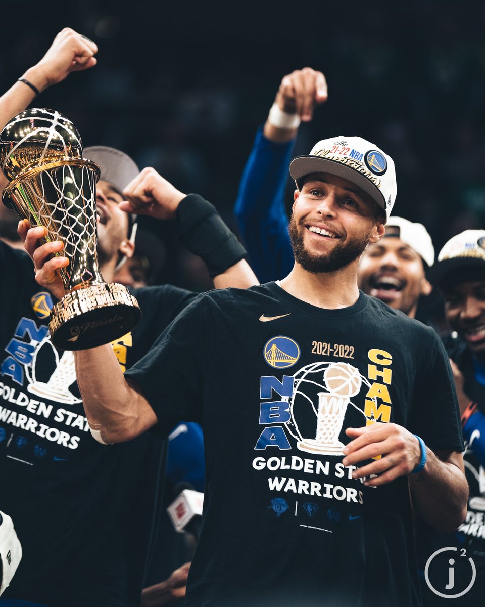 StephenCurryRJ's tweet photo. Tweet com o acervo de fotos do GSW campeão 2021-22.

Fique a vontade para comentar com fotos que eu não tenho. https://t.co/9943i4WGIx