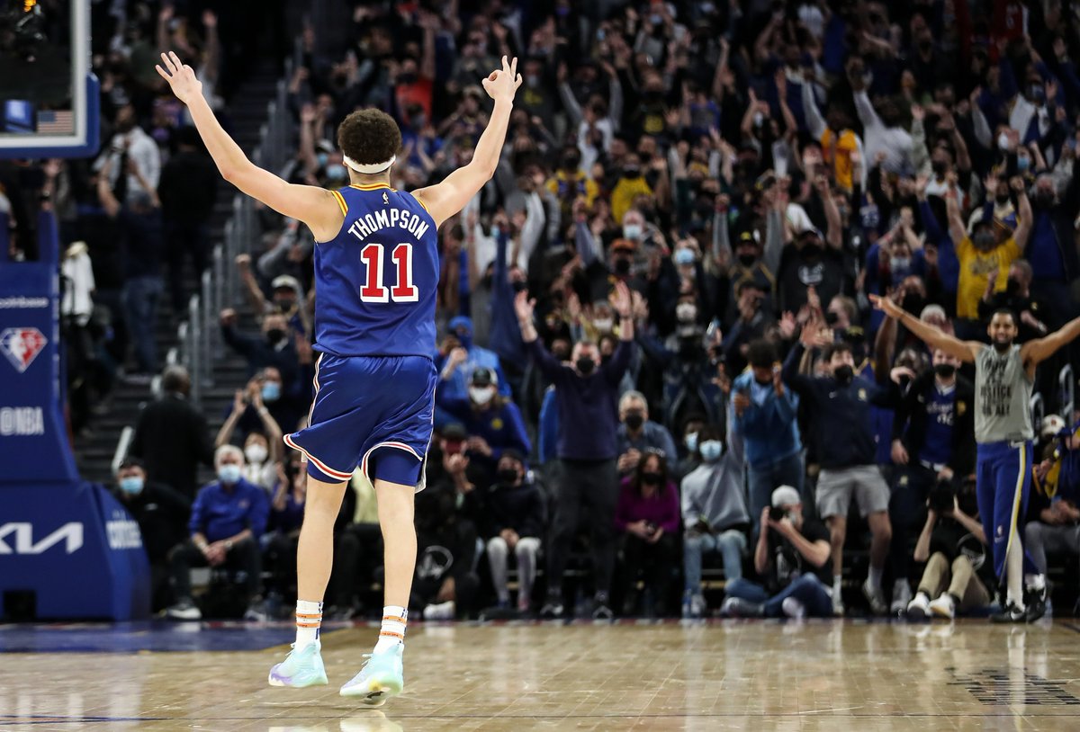 957thegame's tweet photo. Dub Nation -- you da real MVP 🙌 https://t.co/njmxkgohL8
