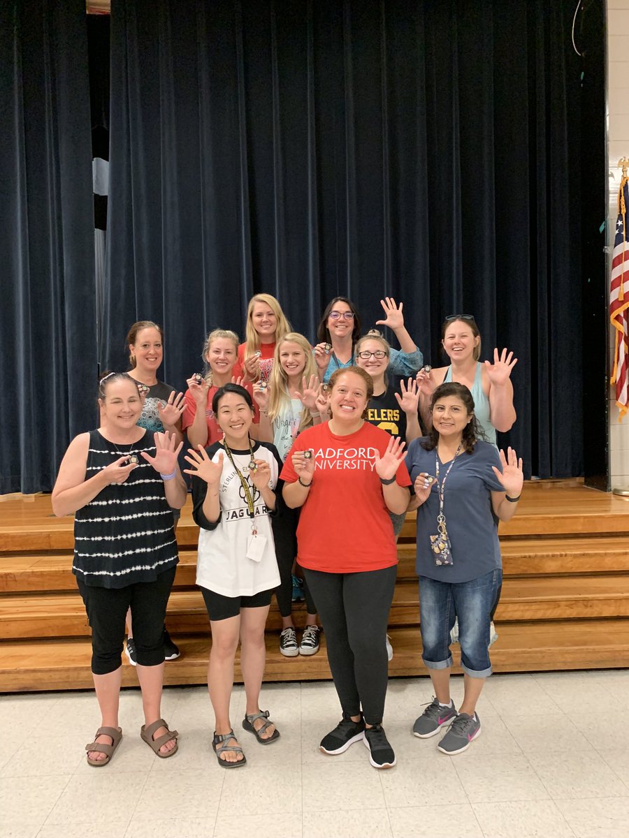 Year 5: ✅

This past year was definitely one for the books, but feeling proud of all that we accomplished nonetheless! SUMMER, HERE WE COME!!! 

🤩😎🥳😴☀️⛱🐆