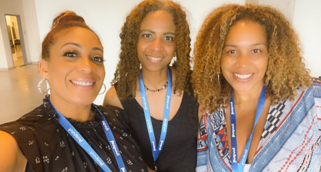 Coach_Colette's tweet photo. So amazing to be in community with these amazing women @TwannaHarris and @OurHappyTalks founder Christian at #RoadmapToBillions hosted by @BWTalkTech #blackwomenintech https://t.co/gIrtlczVff