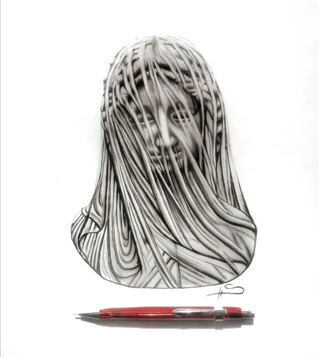 Anything but ordinary
#berlin #artist #art #Pencildrawing #pencilart #sketch #sketchbook #drawingart #artwork #shadesofgrey #redpen #blackandwhite #portait #lovewhatido #passion #painting