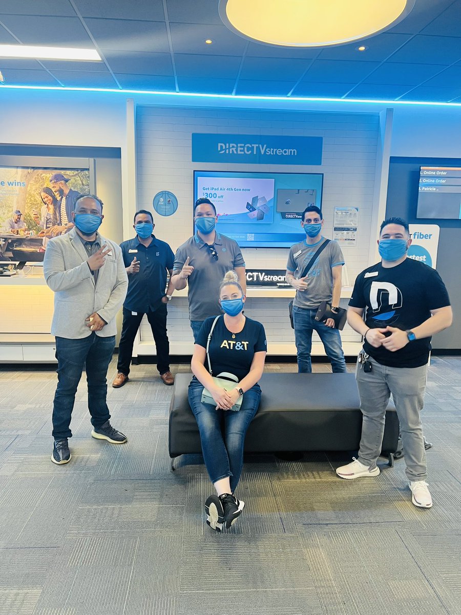 Really appreciate <a href="/Hdncorp/">Henry Nguyen</a> for the visit  to our Sunrise Store it was truly a honor to meet you and learning great practices to be successful looking forward to many more visits and accomplishments. <a href="/One_FLA/">OneFLA</a>  <a href="/dr_mfarhan/">Muhammad Farhan</a> <a href="/MuhammadBhimani/">Muhammad H Bhimani ™</a>