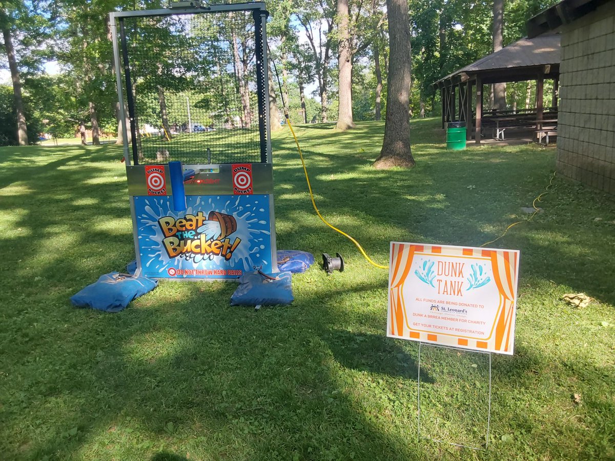 SOARCS_'s tweet image. The @stleonardscs team is at Mohawk Park where our friends at the @_BRREA are hosting their members and family BBQ for us! There’s food, face painting, games, and a dunk tank! Thanks Brantford Regional Real Estate Association.