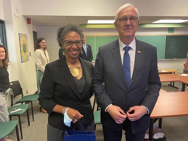 Recently we were pleased to welcome senators from the Czech Republic 🇨🇿 who visited the <a href="/OCDSB/">OCDSB</a> to find out about inclusive practices in education. #StudyInCanada #studyinottawa