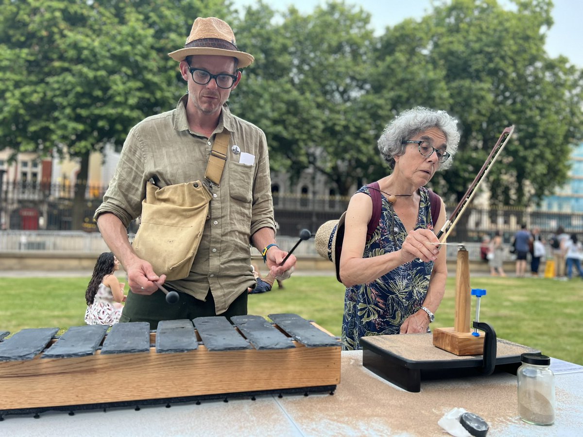 schoolofnoise's tweet photo. Lovely evening spent at the @britishmuseum #solsticelate event 🌅 #stonehenge #stones #lithophone and #chladnipatterns Thank you @the_stone_club 🪨 https://t.co/fmsxzZQjPI